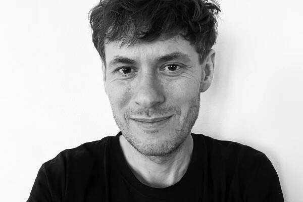 Fotograf Marek Bartoš založil kreativní produkci Snack & Friends