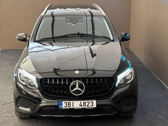 Mercedes-Benz GLC 220 D 4MATIC