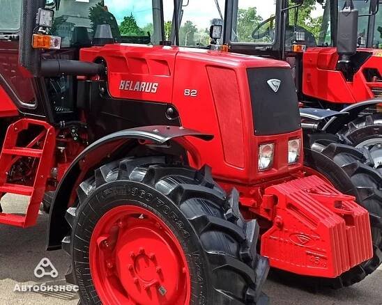Ofenzíva běloruských traktorů pokračuje, MTZ představil kompaktní modely s motorem CAT nebo MMZ | Agroportal24h.cz