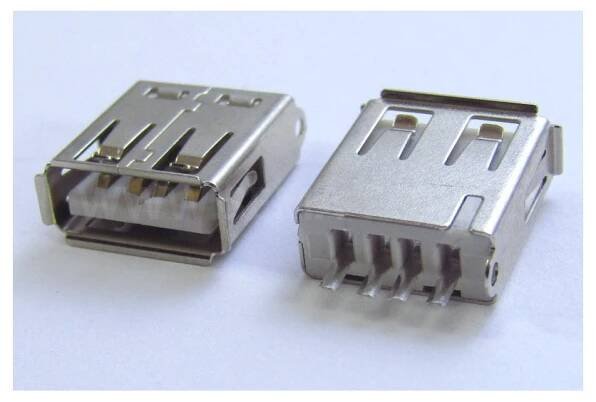 konektor USB A female 9