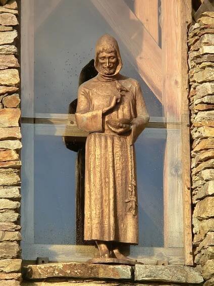 Soubor:Svatý František z Assisi socha.jpg – Wikipedie