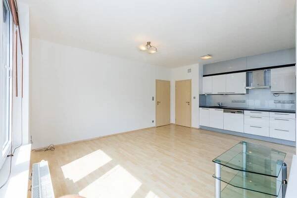Pronájem bytu 4+kk 95 m², Svitákova, Praha, Praha