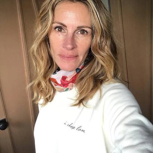 Nuda v karanténě? Julia Robertsová ukázala svou „nahou“ tvář!