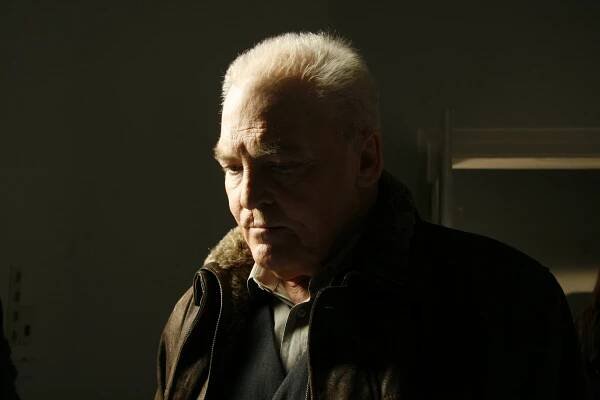 Boxer - Z filmu - Stacy Keach