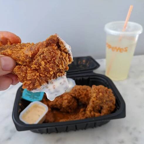 I Ate Everything on Popeyes' New Pickle Menu, and There's One Item Everyone Has to Try