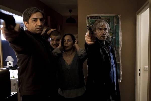 Simon Abkarian, Soufiane Guerrab, Fejria Deliba, Olivier Rabourdin - Frajeři - Z filmu