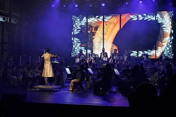 OBRAZEM: Epická hudba z filmových pláten uchvátila posluchače v Ostravě