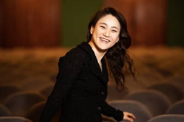 Han-Na Chang Conductor Official Website