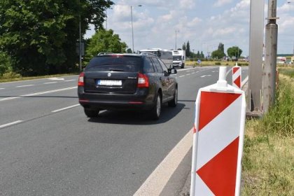 Dopravu zkomplikuje oprava kruhového objezdu u ČKD v Hradci Králové