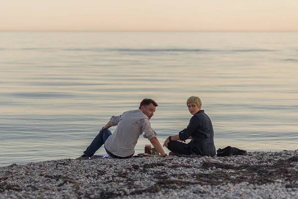 Kirill Grebenščikov, Nelli Uvarova - Zakrytyj sezon - Z filmu