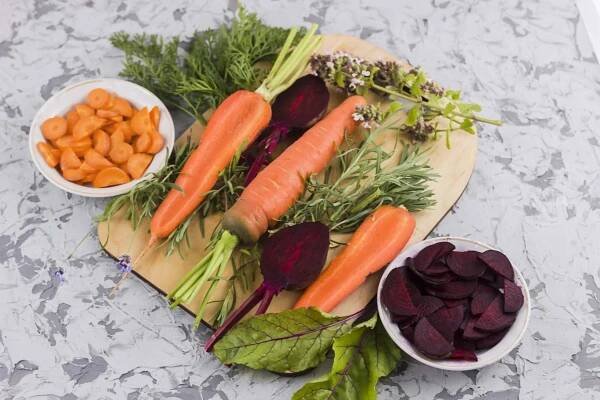 Betakaroten: Silný antioxidant prospívá zdraví očí, pokožky i mozku a může být prevencí obezity i cukrovky 2. typu