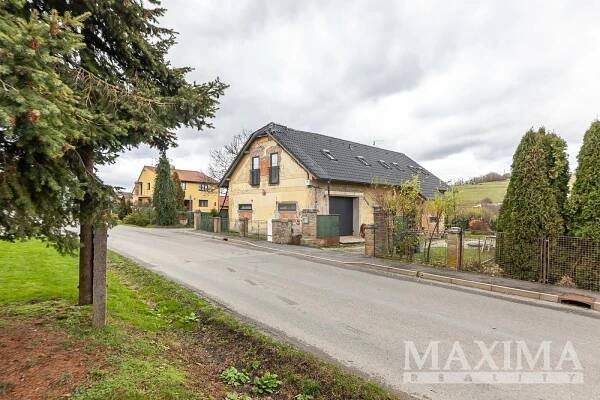 Prodej rodinného domu, 280 m2 Bykoš