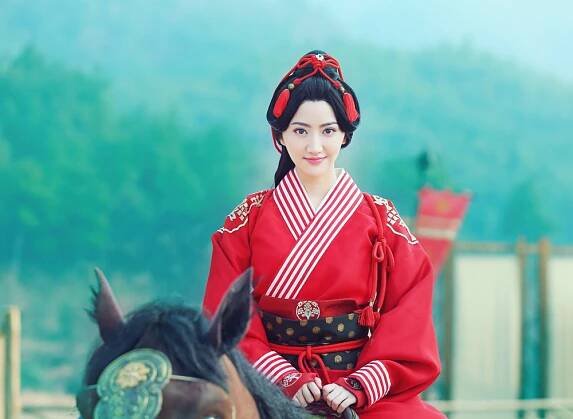 Shanghai,,China-,March,16,,2020:,Chinese,Actress,Jing,Tian,Wears