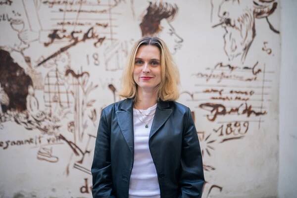Klára Vlasáková na stipendijním pobytu ve Wiesbadenu - Archiv - Pražský literární dům |
