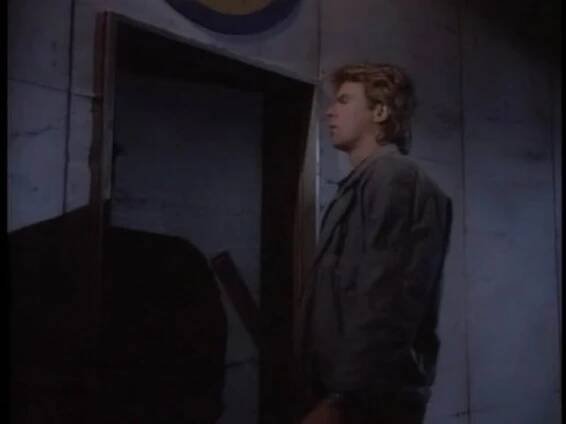 Richard Dean Anderson in MacGyver (1985)