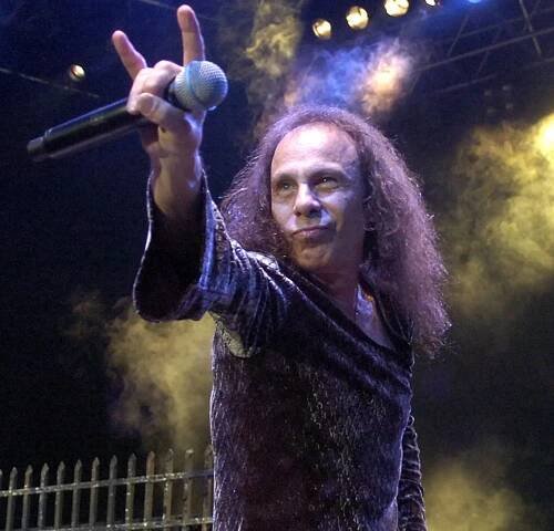 Zemřel Ronnie James Dio, bývalý frontman Black Sabbath a Rainbow
