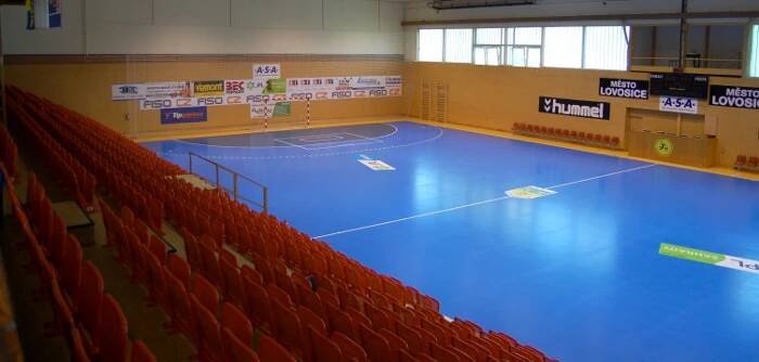 HALA CHEMIK - Lovci Lovosice