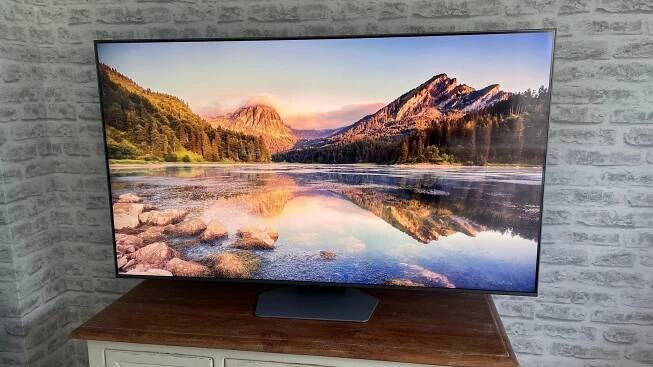 Samsung QE55Q80D Review