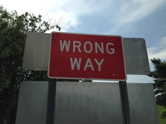 wrong way sign