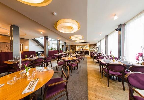 Město Litomyšl - Ubytování - Hotel Aplaus s restaurací "Bohém" a barem "Muuza"