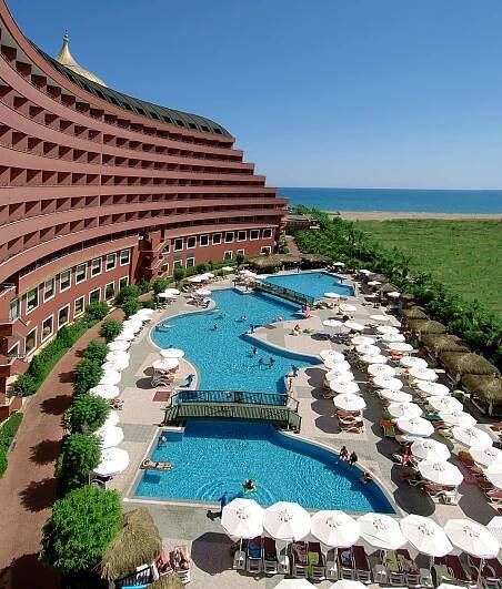 Bazén v ubytování Delphin Palace Hotel nebo v jeho okolí