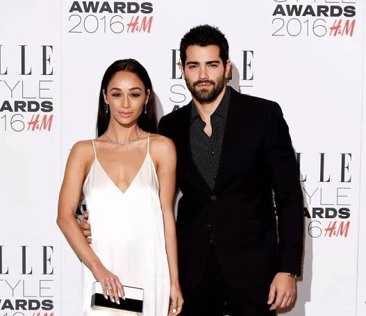 Jesse-Metcalfe-Engaged-to-Longtime-Girlfriend-Cara-Santana-—-See-Her-Gorgeous-Ring-Jesse-Metcalfe-Carla-Santana-2016