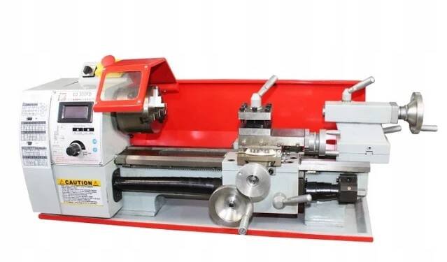 Soustruh na kov Holzmann ED300FD