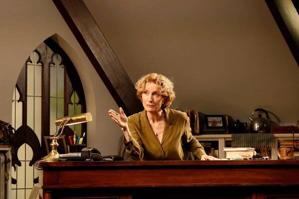 Lisa Banes, 'Gone Girl' Actress, Dies at 65 After Hit-and-Run