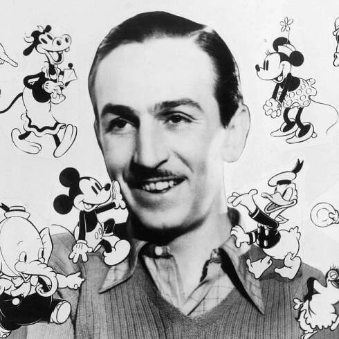 Walt Disney se svými kreslenými postavičkami | foto: Profimedia