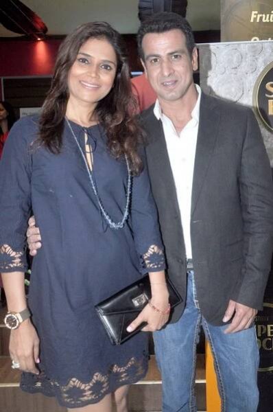 Ronit Roy - Wikipedia