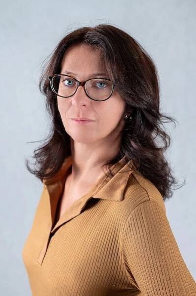 Mgr. Lenka Volková Palátová - Obchodní akademie a VOŠ Valašské Meziříčí