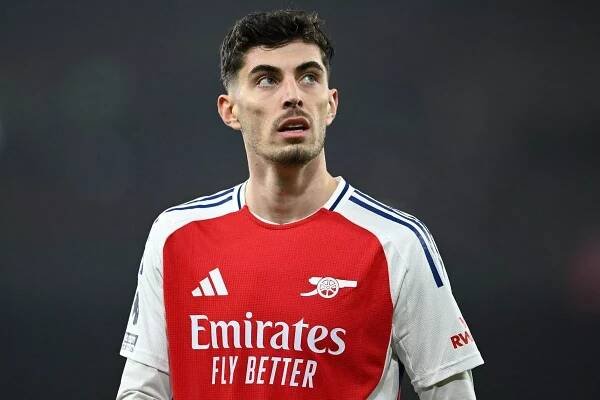 LONDON, ENGLAND - JANUARY 15: Kai Havertz of Arsenal during the Premier League match between Arsenal FC and Tottenham Hotspur FC at Emirates Stadium on January 15, 2025 in London, England. (Photo by Justin Setterfield/Getty Images)