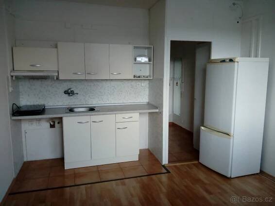 PRONÁJEM 1+1 BRNO-KOHOUTOVICE - Brno