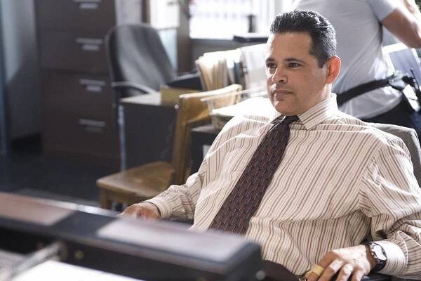 Uzavřený případ - Hloupá smůla - Z filmu - Raymond Cruz