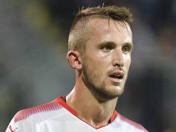 Český fotbalista Tomáš Pekhart (na snímku z 28. září 2017).