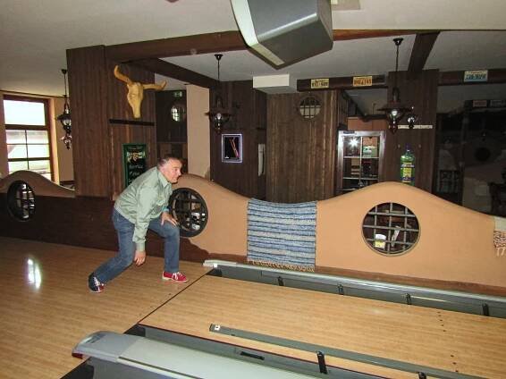SONS ČR - Šumperští členové si zahráli bowling 