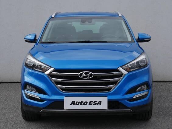 Hyundai Tucson 2.0 CRDi 4X4 nafta | Autobazar Auto ESA