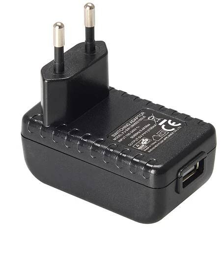XTAR 5V 2.1A USB adaptér
