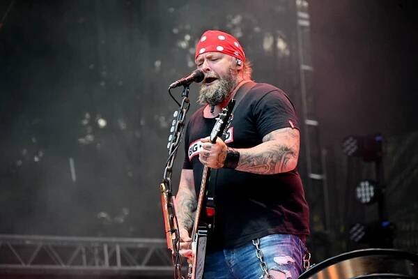 Dlouhé čekání skončilo. Kapela Škwor zahrála na Konopišti odložený koncert