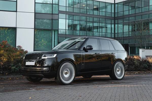 Land Rover Range Rover Vogue - Revere London