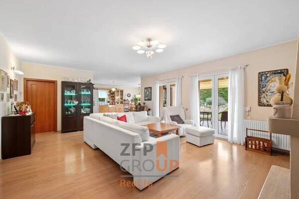 Roudnice (4) - Prodej rodinného domu 224 m², pozemek 1031 m², K Řípu, Roudnice nad Labem