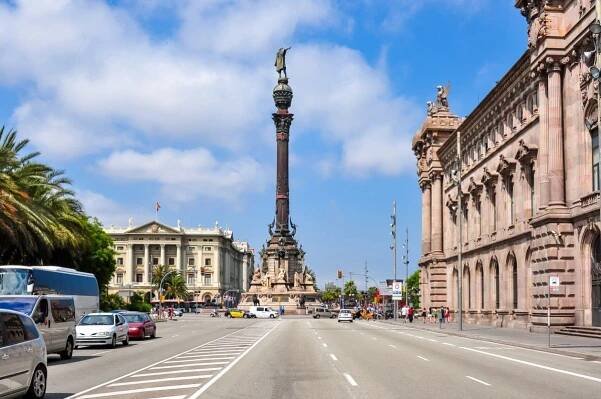 Autopůjčovna Barcelona (Levná) Půjčovna Aut Barcelona