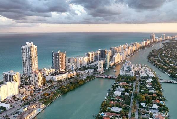 Florida Issues - Climate Adaptation Center