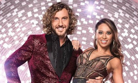 Strictly's Seann Walsh seen sharing a passionate KISS with married dance partner