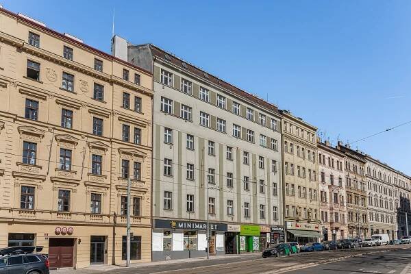 Seifertova, Žižkov - Praha 3 | Prodej, Bytový dům, 3 950 m²