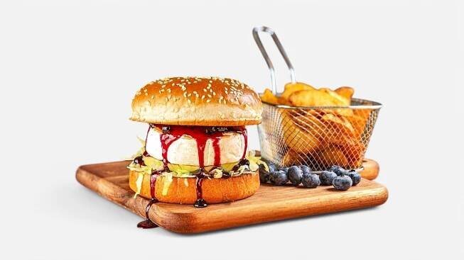 BIGPOPPA Burger & Pasta | Wolt | Doručení | České Budějovice