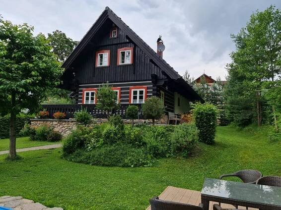 Chalet Šípková - Pronájem luxusních roubených chalup v Krkonoších nedaleko Černého Dolu