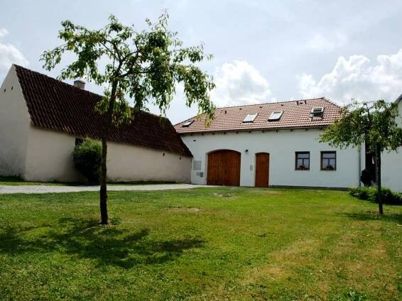Apartmány Lhota, Haškovcova Lhota | Hotel.cz