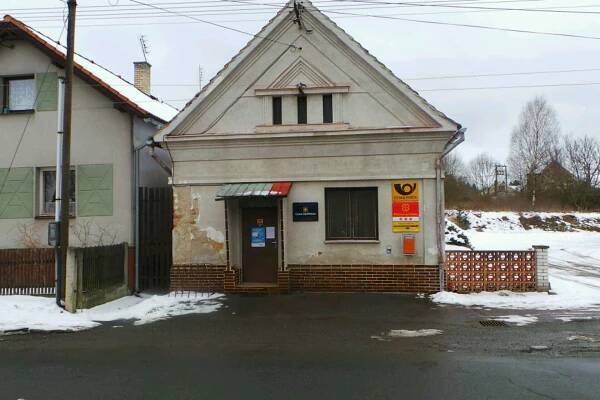Pošta Nové Mitrovice foto 1