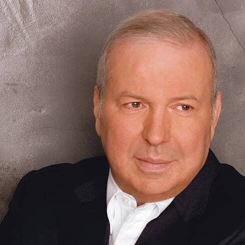 Frank Sinatra Jr. Reflects on His Father in 2015 Interview
